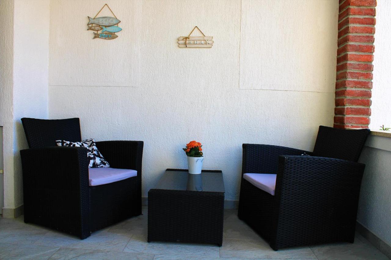 Apartmani B&S Barbat na Rabu Exterior photo